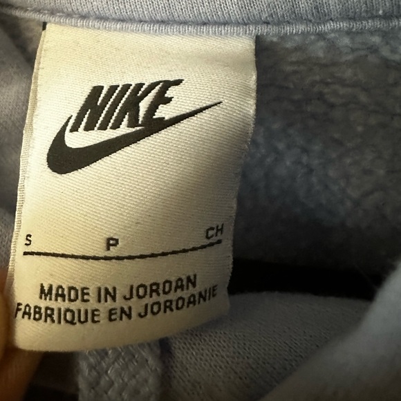 Nike light blue/lavender hoodie size S - Picture 3 of 5